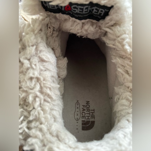 The North Face Women’s Heat Seeker Waterproof Boot - Picture 11 of 13